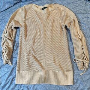 Ivanka Trump Sweater Sz Medium Cable Knit,
VGUC